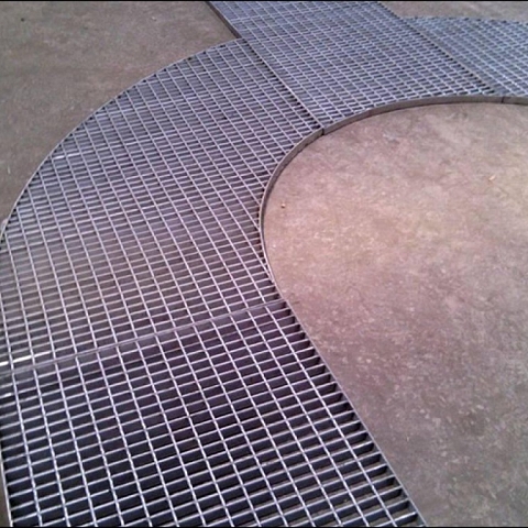 U Channel Grating