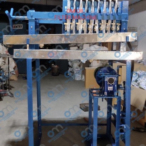 Oil Filter Press Machine