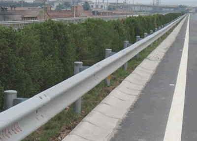 Hot-dipped Galvanized Guardrail