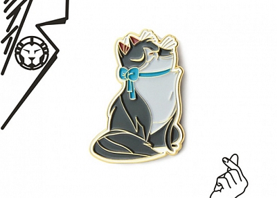 Grey Cat Lapel Pin from GS-JJ