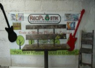 Madera plastica