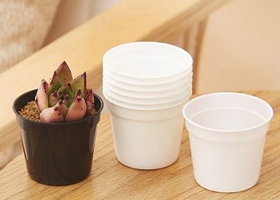   tall plastic planters