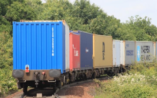 Reefer Shipping lines for South Africa and Zimbabwe via rail.