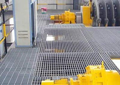 Platform Walking Grating for Easy Passing and Operating