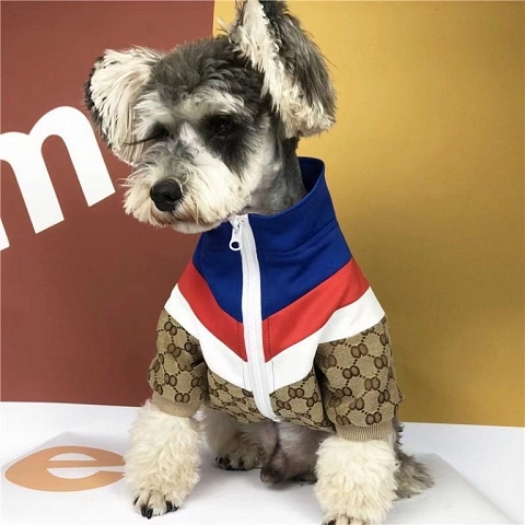 グッチ ブランド ペット秋冬コート＆セーター と Supreme犬牽引ロープ