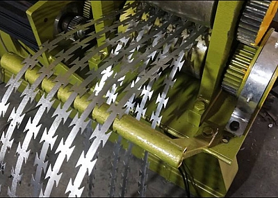 Concertina Razor Wire Machine