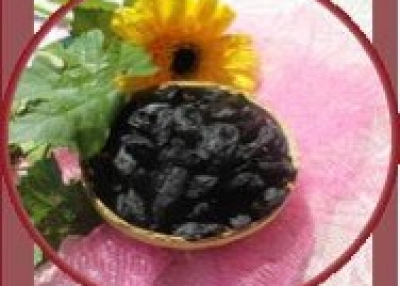 Black Raisins 