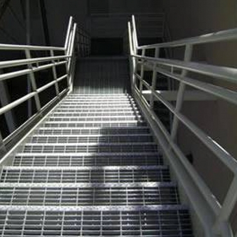 Plain Steel Grating - Smooth Surface and Wide Usage