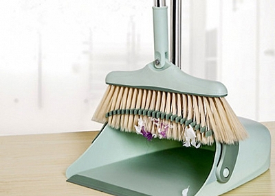 broom holder